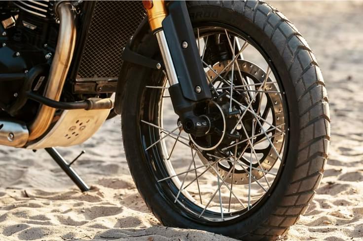 The main talking point here is that it features cross-spoke wheels. The main talking point here is that it features cross-spoke wheels.